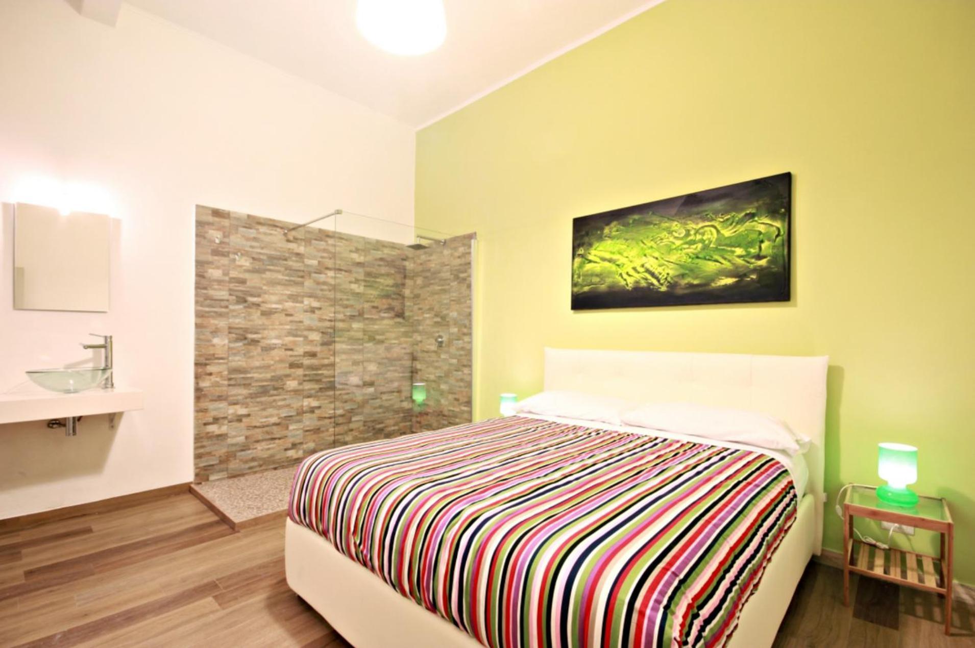 Colosseum - Big And Comfortable Apartment Roma Esterno foto